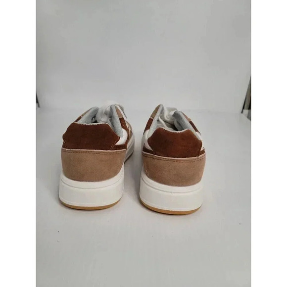 CCDB womens lace up brown white low top sneaker shoes size 7 Medium - Picture 3 of 7